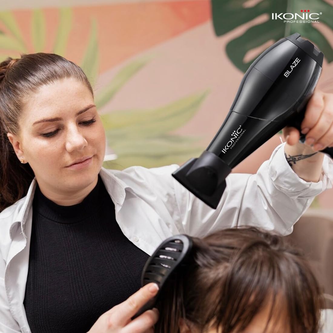 Ikonic Blaze Hair Dryer – 1800W Black Professional Blow Dryer