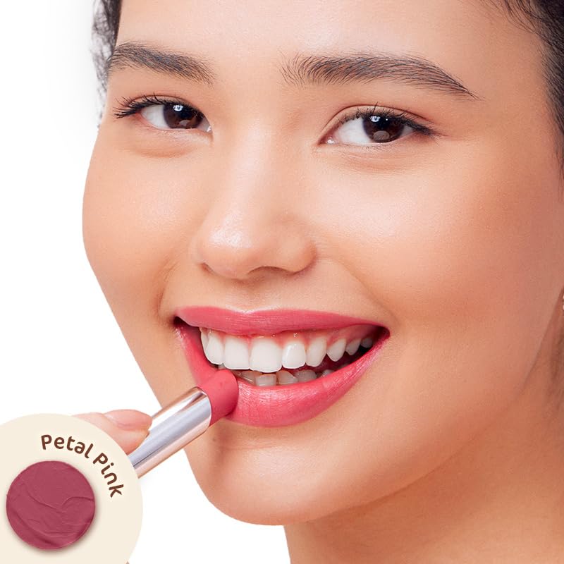 Mamaearth Soft Matte Long Stay Lipstick – Petal Pink 06 (3.5g)